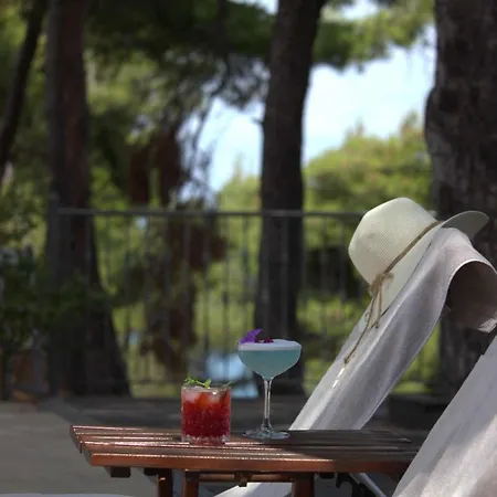 Отель Evripidis Афитос